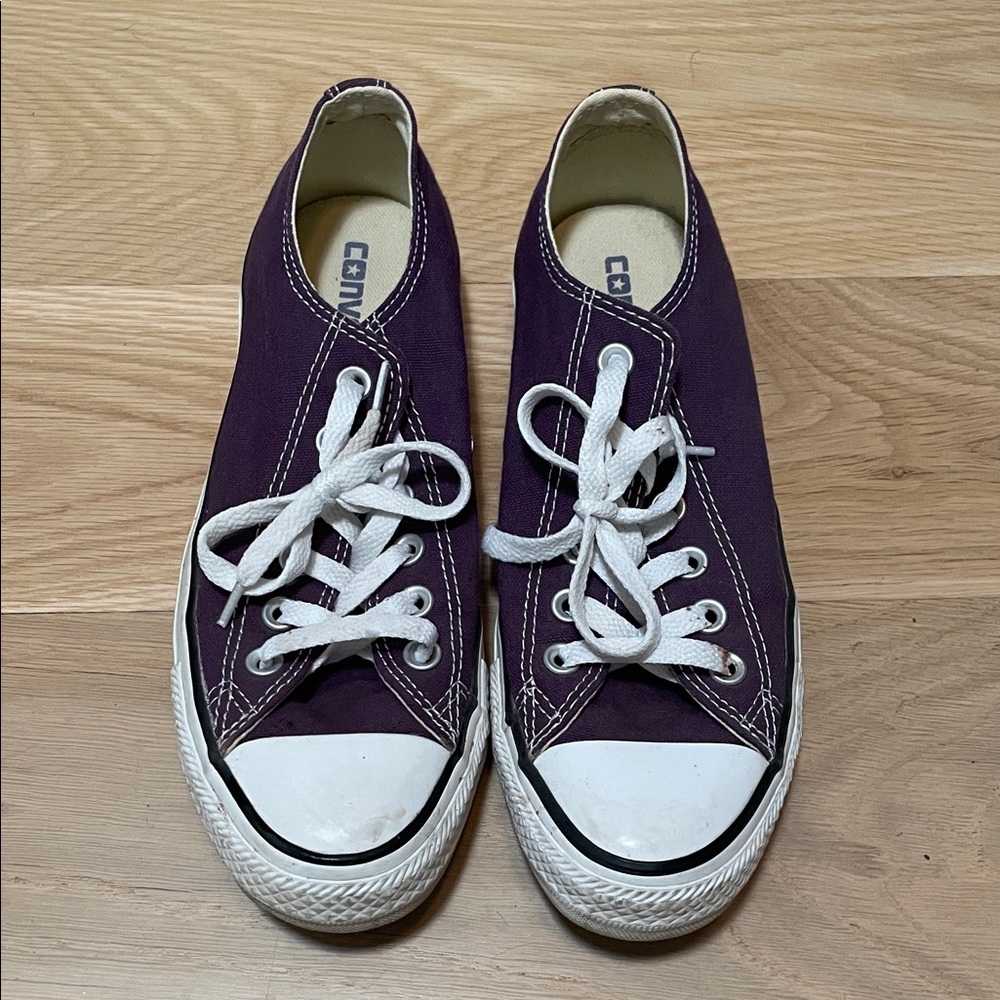 Converse Low Top Sneakers in Deep Purple and White